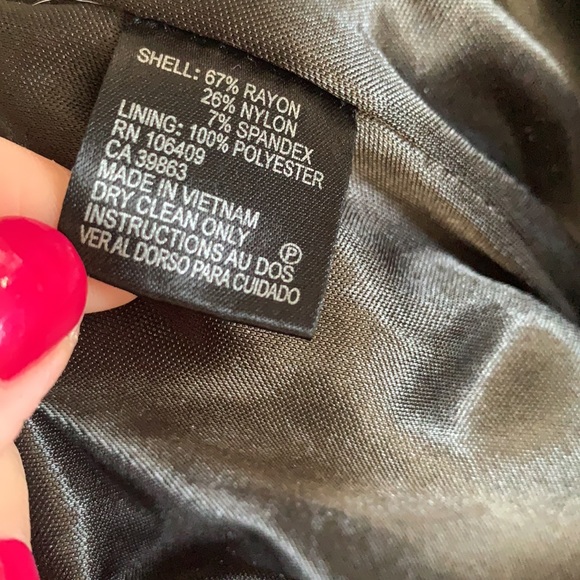 TAHARI dress - Picture 6 of 7